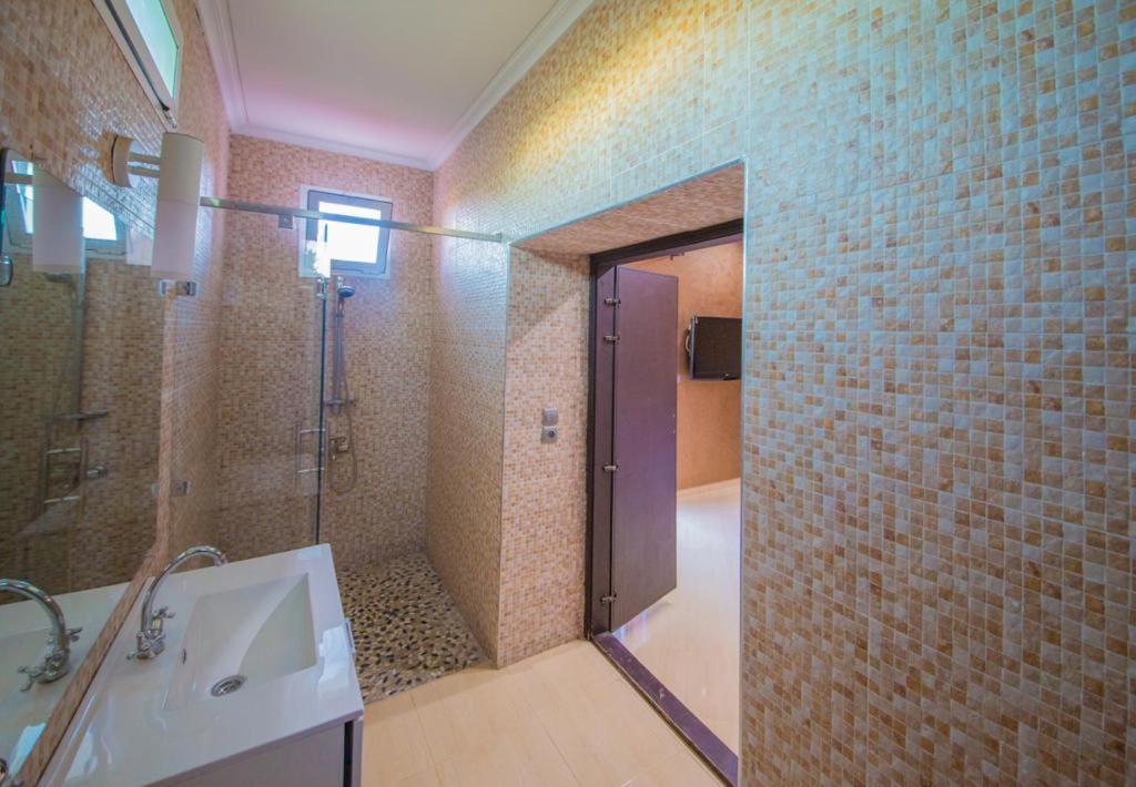 La Palmeraie De Moulay Yacoub Exterior photo