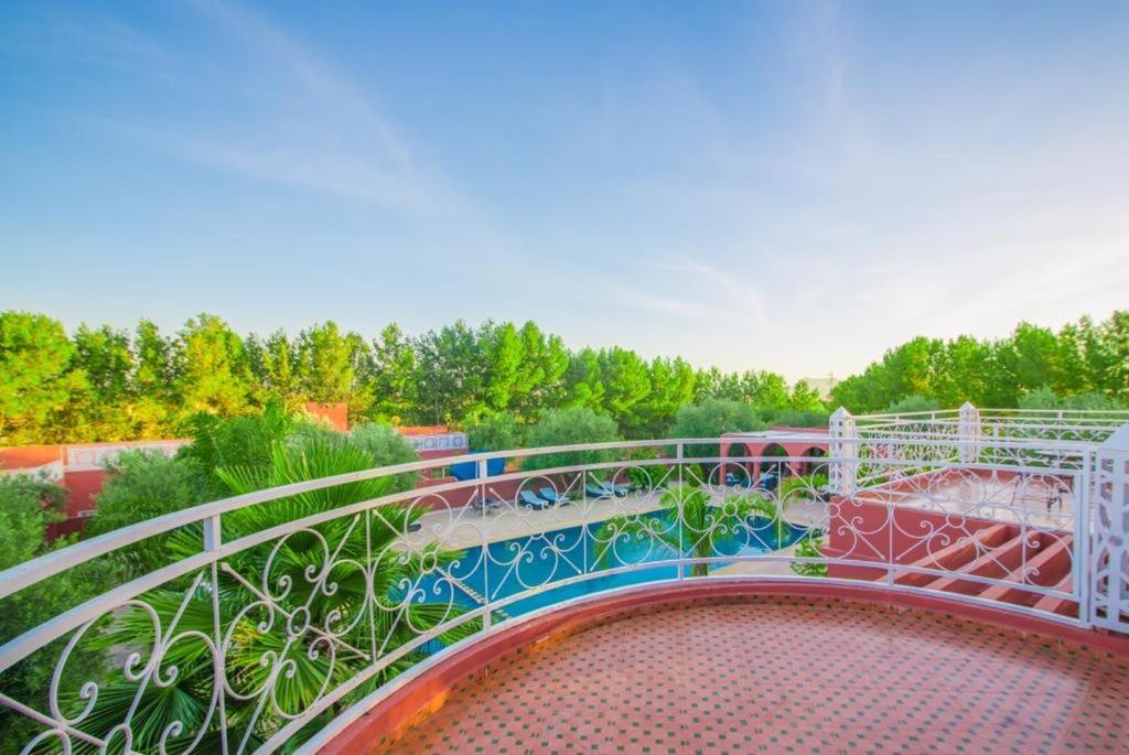 La Palmeraie De Moulay Yacoub Exterior photo